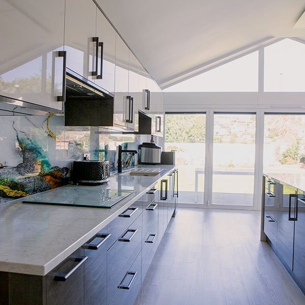 Minimalist Kitchen design and fitting in Monmouth
